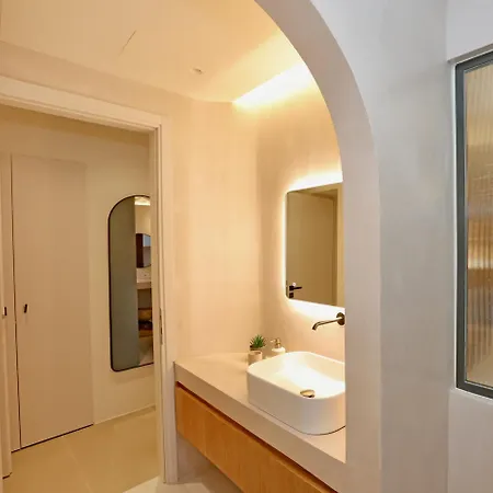 Siroa Tranquil * Ermoupoli