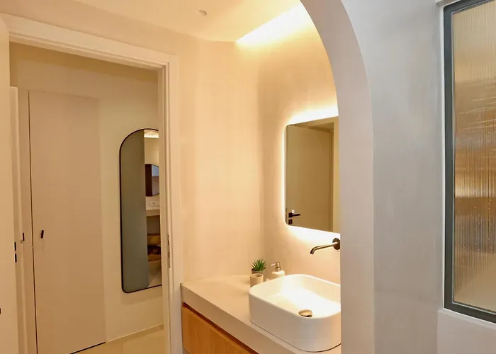 Siroa Tranquil * Ermoupoli